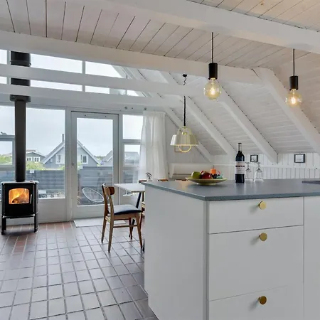 Fani - 200m From The Sea By Interhome *